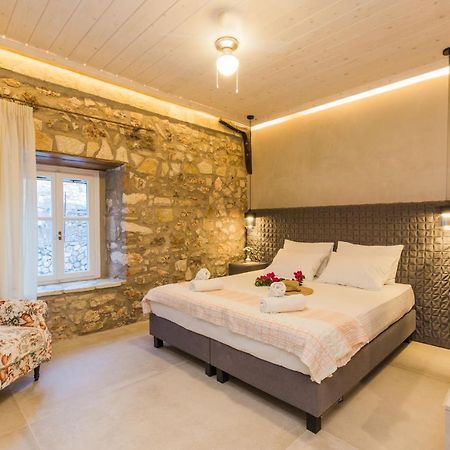 Stone Suites At Lefkada'S Old Port Exteriör bild