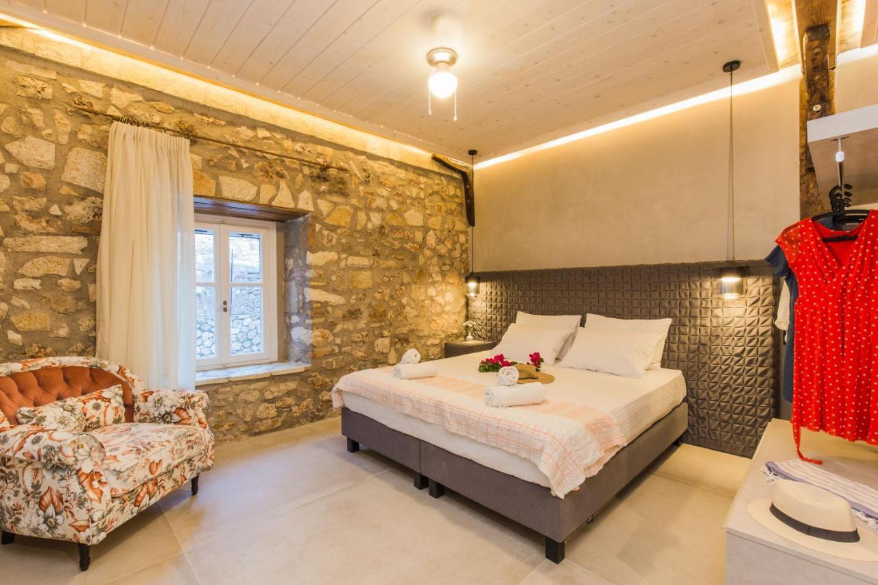 Stone Suites At Lefkada'S Old Port Exteriör bild